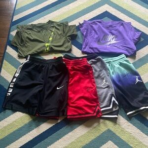 Bundle of Nike shirts and tees